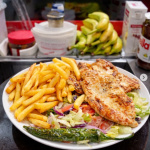 Chouchou Paris : Le temple de la grillade au feu, du kebab et de la crêpe XXL débarque à Strasbourg-Saint-Denis