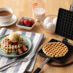 TSUBAMESANJO POP-UP: Tamaki Kinzoku Waffle Toaster