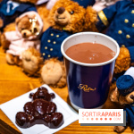 Le Ritz ouvre un pop-up gourmand de Noël Place Vendôme avec un ourson géant nommé Teddy B(e)ar : chocolat chaud