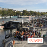 Un défilé flottant sur la Seine pour célébrer l’ouverture du 1er mandir traditionnel d’Ile-de-France