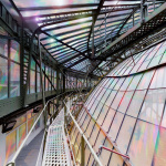 La coupole des Galeries Lafayette transform&eacute;e en arc-en-ciel avec l&rsquo;&oelig;uvre de Kimsooja