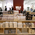 MUJI retrace l'histoire de sa communication