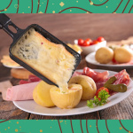 Nouvel An 2025 à Paris : Soirée paillettes et raclette à volonté au cœur d'une micro-brasserie