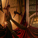 Nuit Blanche 2026 à Paris : une performance aérienne et acrobatique dans une ancienne ferme historique