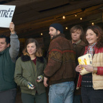 [Télé] Discount : Une comédie sociale pleine de solidarité et d’humour sur C8