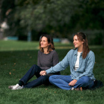 Les Enfants vont bien (2025) : Monia Chokri, Camille Cottin