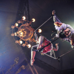 VIBRATION : spectacle immersif de danse contemporaine dans un cirque