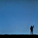 Géminides : une belle pluie d'étoiles filantes à observer dans le ciel au mois de décembre