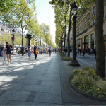 Paris : les Champs-Elysées change de visage pour les Jeux Olympiques de 2024