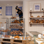 Demain, la boulangerie anti-gaspi qui fait tout à moitié prix