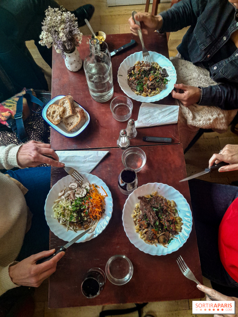 Un air de famille, le tiers-lieu intergénérationnel dans le 10e