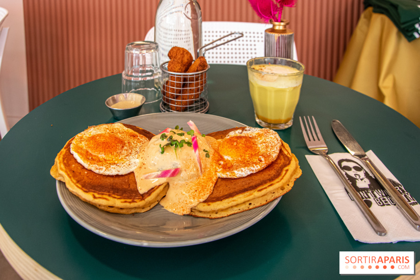 Avocateria Gare de Lyon brunch golden latte frites d'avocat pancakes