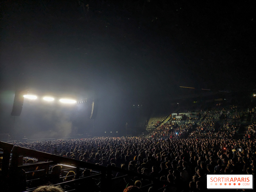 Visuels salles de spectacle et théâtres - Accor Arena Paris intérieur - ambiance public - concert