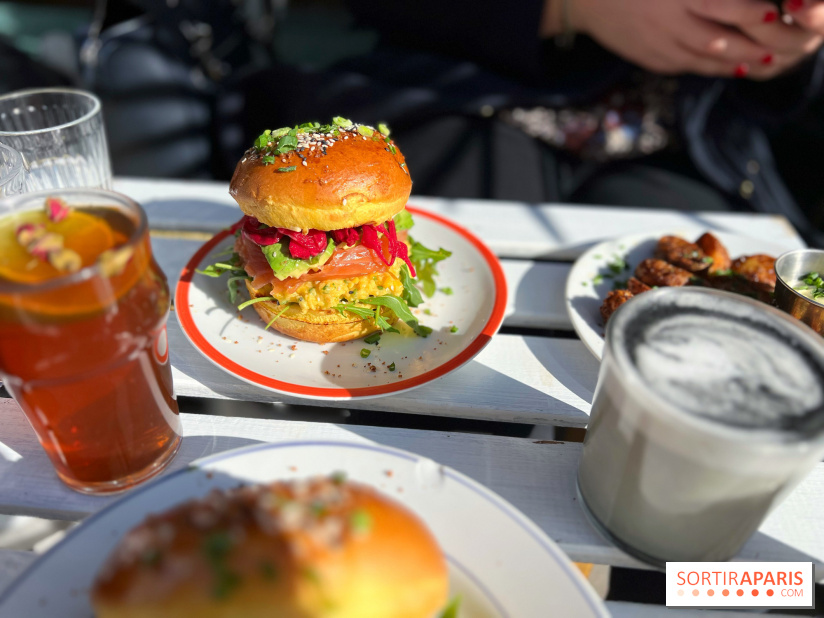 Brunch Princesse Café - Bun saumon avocat