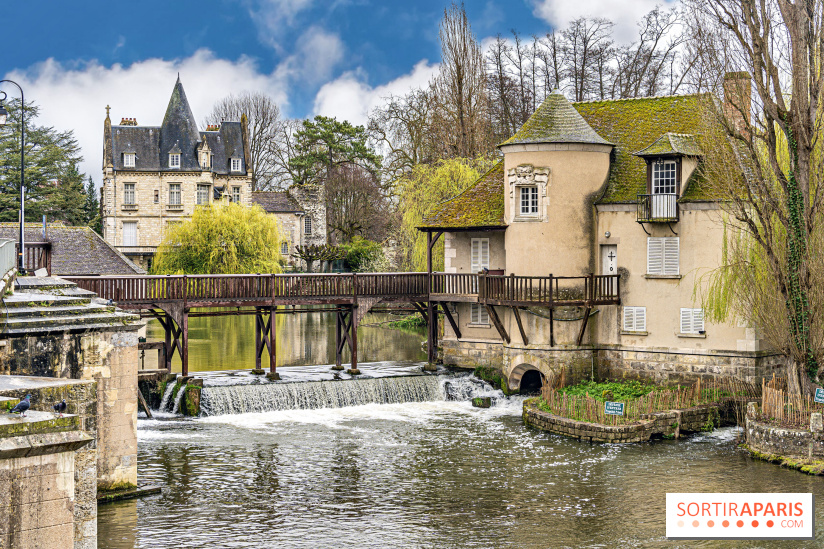 Moret-sur-Loing - citée médiévale - plus beaux détours de France - moulin