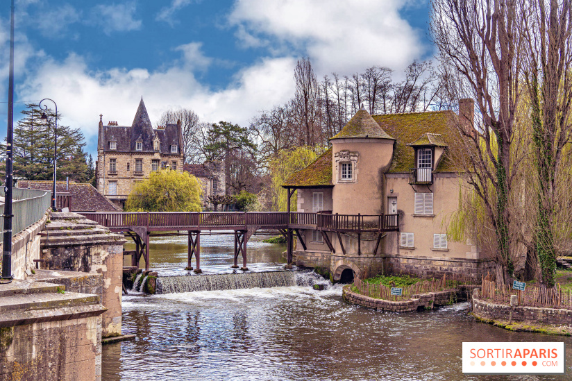 Moret-sur-Loing - citée médiévale - plus beaux détours de France