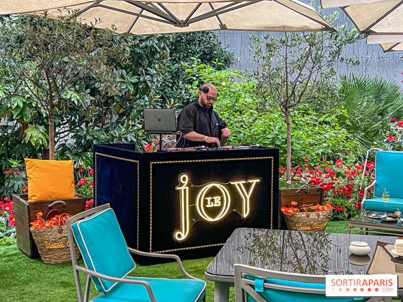 La terrasse cachée du Joy à l'Hôtel Fouquet's 2023 : le jardin de coquelicots - IMG 6332