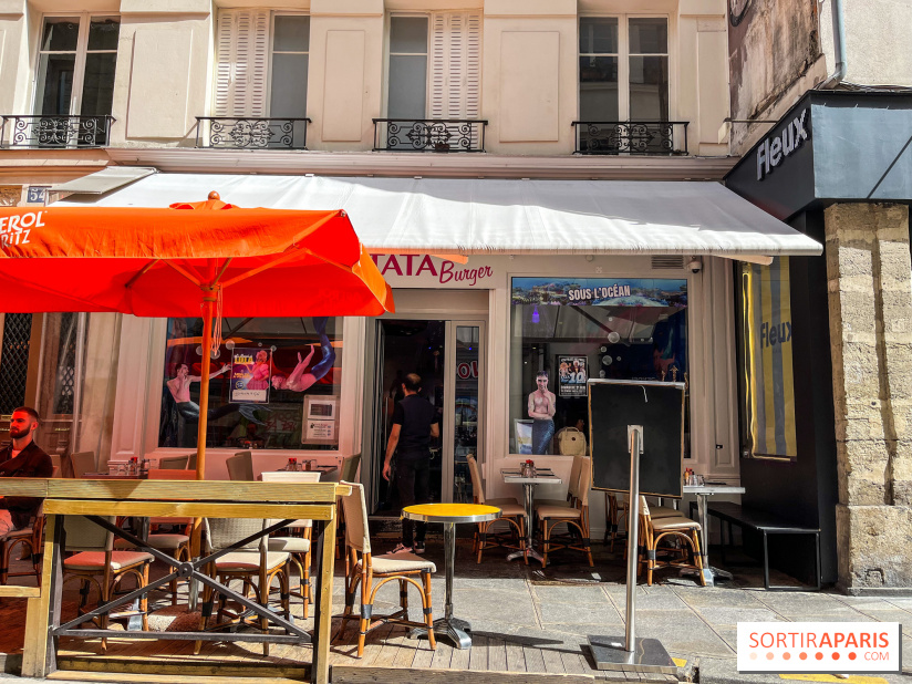 Tata Burger, le restaurant aux burgers en forme de zizi dans le Marais - 22A5E87D 0418 417C A728 CD98E83A689E