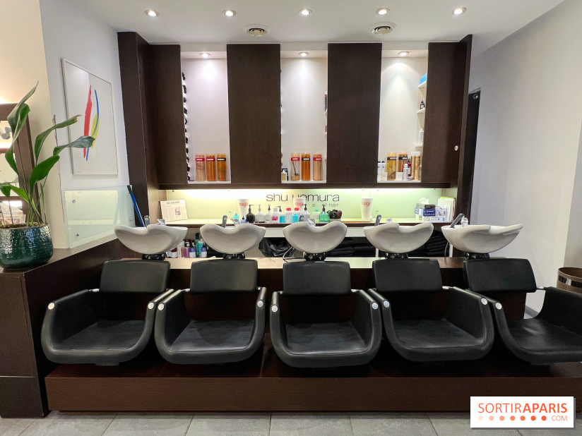 Salon Michel Brosseau - Intérieur salon de coiffure