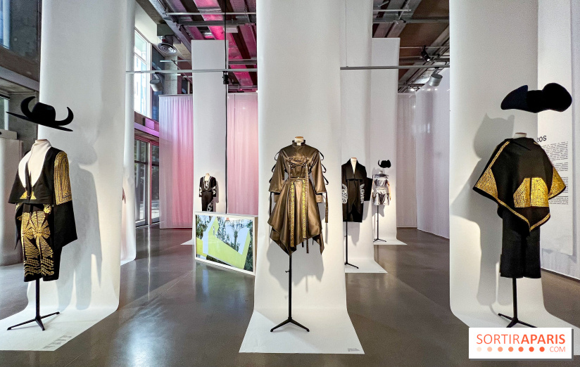 Carla Fernández. L'avenir fait main : l'exposition mode & textile gratuite à la Galerie du 19M (Chanel) - image00056