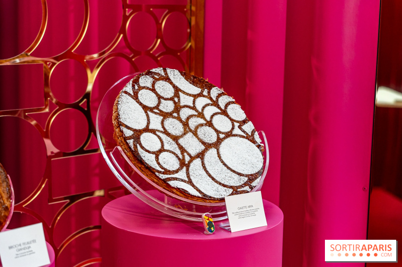 Les bûches de Noël 2023 et galettes 2024 de Pierre Hermé  - A7C1768