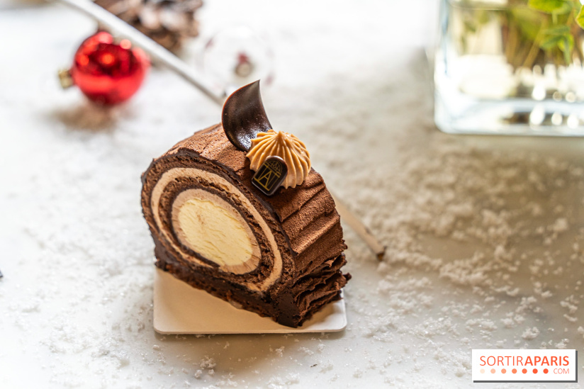 Bûche de Noël d'Angelina 2023 - A7C0405