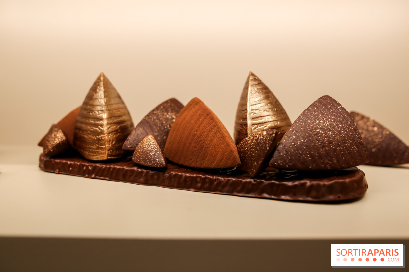 Bûche et chocolats de Noël 2023 signés Alléno & Rivoire - IMG 0980