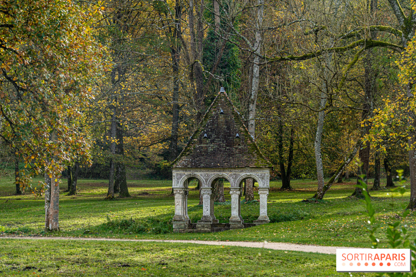 L'Abbaye des Vaux de Cernay par Paris Society - les photos -  fontaine Saint-Thibault