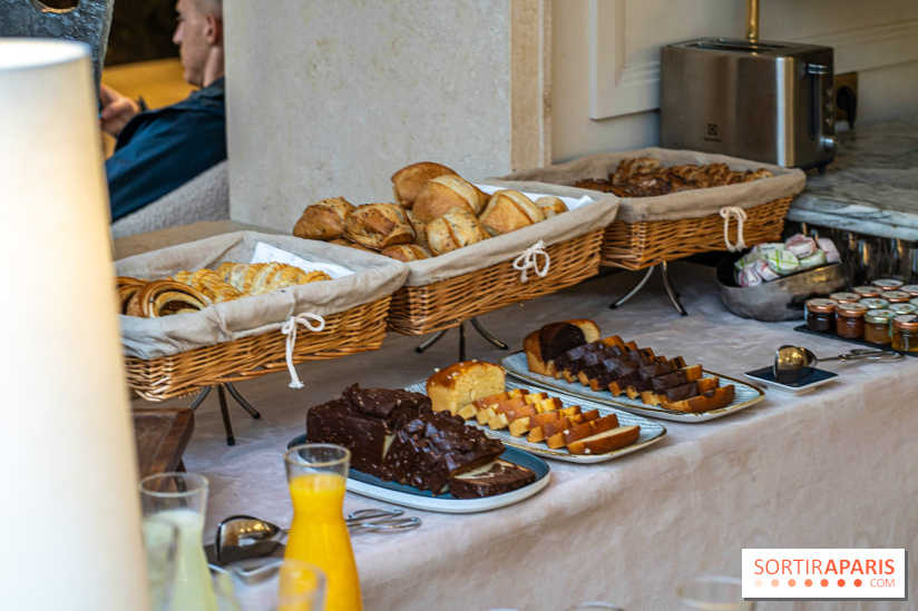 Le brunch à volonté des Jardins du Faubourg par Davide Pecorella - viennoiseries