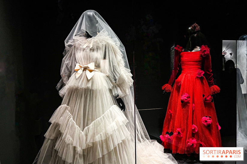 Transparences, la nouvelle exposition mode du Musée Yves Saint Laurent