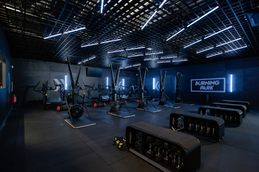 Fitness Park lance son cours spécial Hyrox dans ses Burning Park