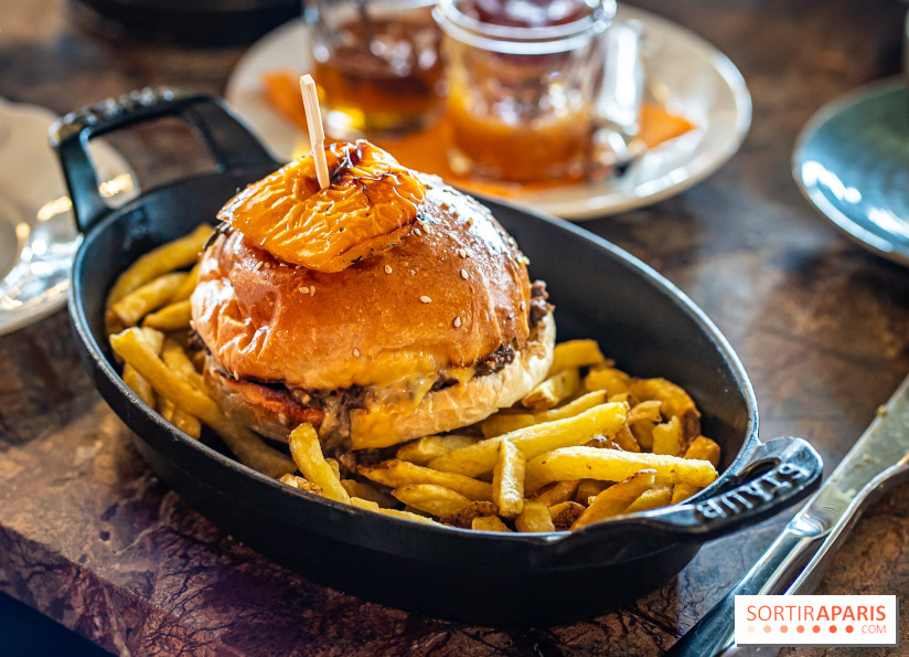 Le brunch festif du Bistrot Podium - Paris 15e - Top Chef -  burger frites