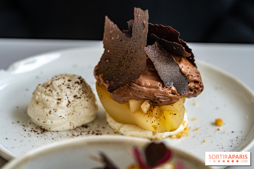 Le Café Mirette, l'excellent resto à la Fondation Pernod, côté Gare Saint-Lazare - poire confite à la vanille