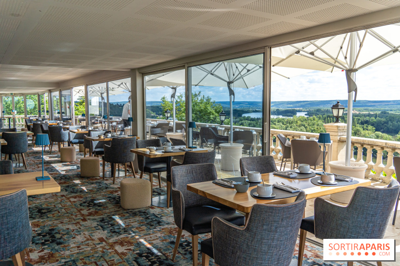 Le Brunch à volonté du belvédère au Domaine de la Corniche dans les Yvelines - photos -  salle