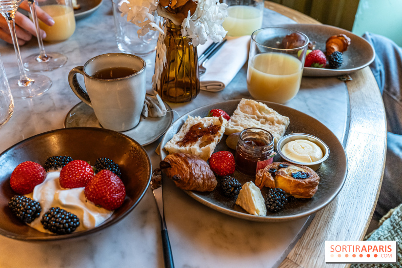 Brunch du Vesper Paris 7e - buffet à volonté et plats à table -  A7C7017