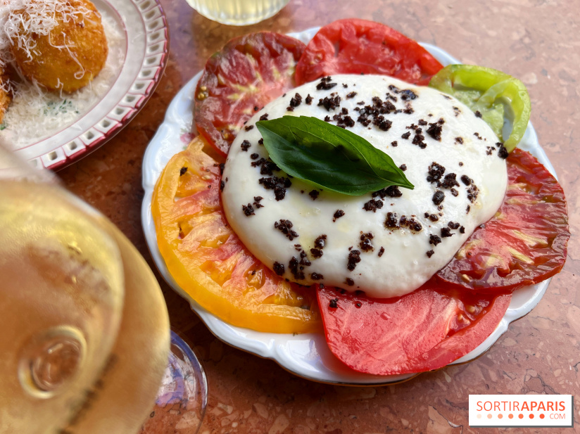 Adela - Tomates, espuma de scamorza