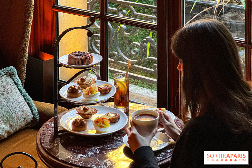 L'élégant Tea Time du Saint James Paris, à savourer dans l'écrin feutré de sa bibliothèque