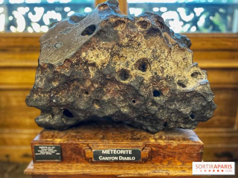 Musée de Minéralogie - météorite