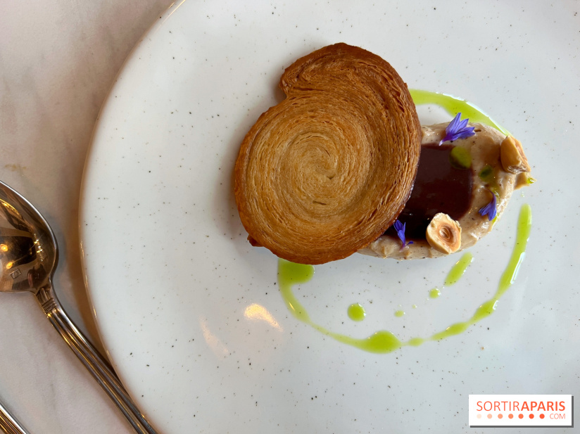 Maison Brut Paris - Noisette, sauce lie de vin, Arlette