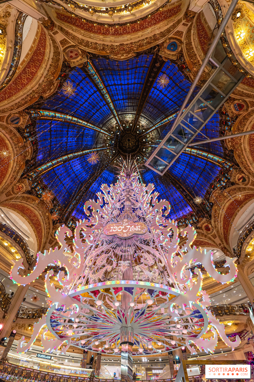 Le sapin de Noël des Galeries Lafayette 2024