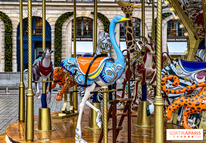 Le Carrousel Louis Vuitton Place Vendôme : un manège haute couture gratuit au cœur de Paris - 2