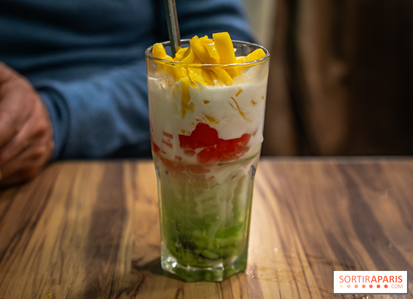 Pho Bom, le restaurant vietnamien, temple du pho et des nouilles Paris 13e -  dessert aux 3 couleurs