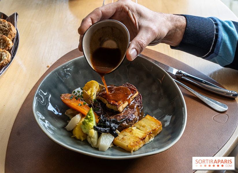 La Table du Château à Dampierre-en-Yvelines, le restaurant face au château - Cœur de filet de bœuf Charolais Label Rouge, foie gras chaud, sauce Madère