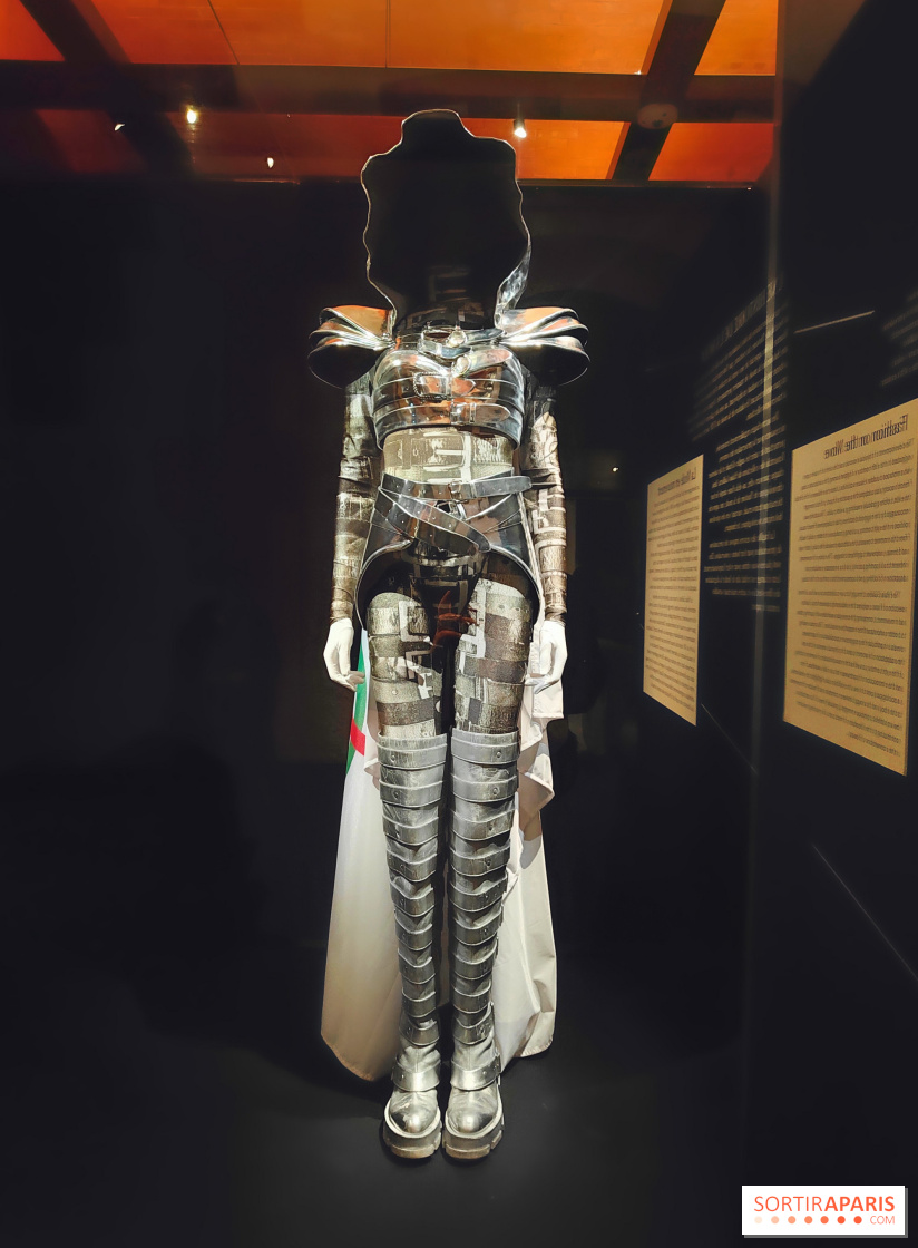 La mode en mouvement #3 :  l'exposition qui mêle sport et mode au Palais Galliera - photos
