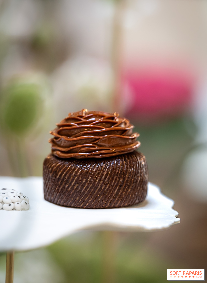 Tea time de Pâques du Peninsula Paris 2025 - A7C03057