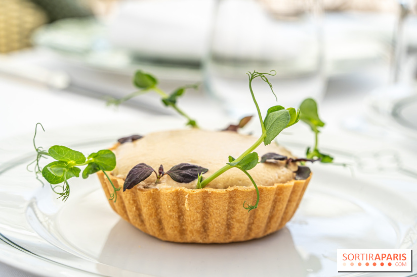 Les Chasses, le restaurant insolite avec une superbe terrasse à l'Abbaye des vaux de Cernay dans les Yvelines - A7C05889