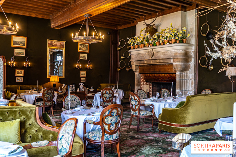 Les Chasses, le restaurant insolite avec une superbe terrasse à l'Abbaye des vaux de Cernay dans les Yvelines - A7C05948