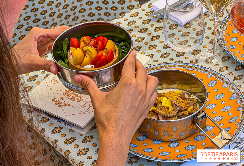 La terrasse estivale du Printemps Haussmann 2025 avec vue sur Paris et la Tour Eiffel - image00046