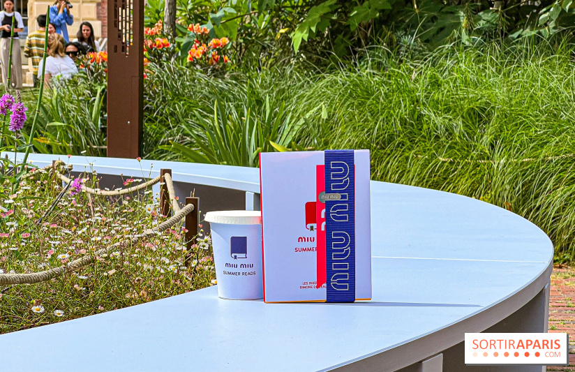 Miu Miu Summer Reads : la maison italienne ouvre un pop up et distribue des livres gratuits à Paris