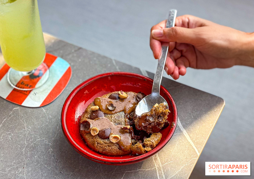 Bar Les Ombres : cocktails & tapas sur le rooftop du Musée du Quai Branly avec vue sur la tour Eiffel - Facetune 23 08 2025 23 06 31